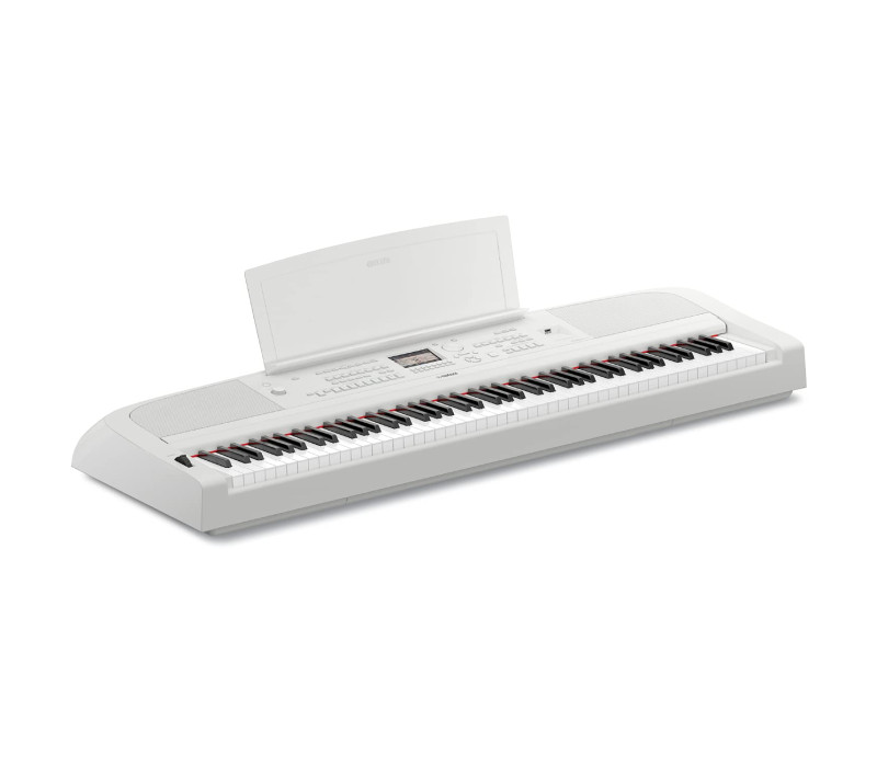 Yamaha DGX670  Portable Grand Piano - White